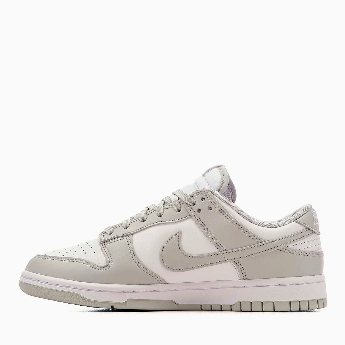 Dunk Low Grey Fog Nike urbanstyle-sneakers