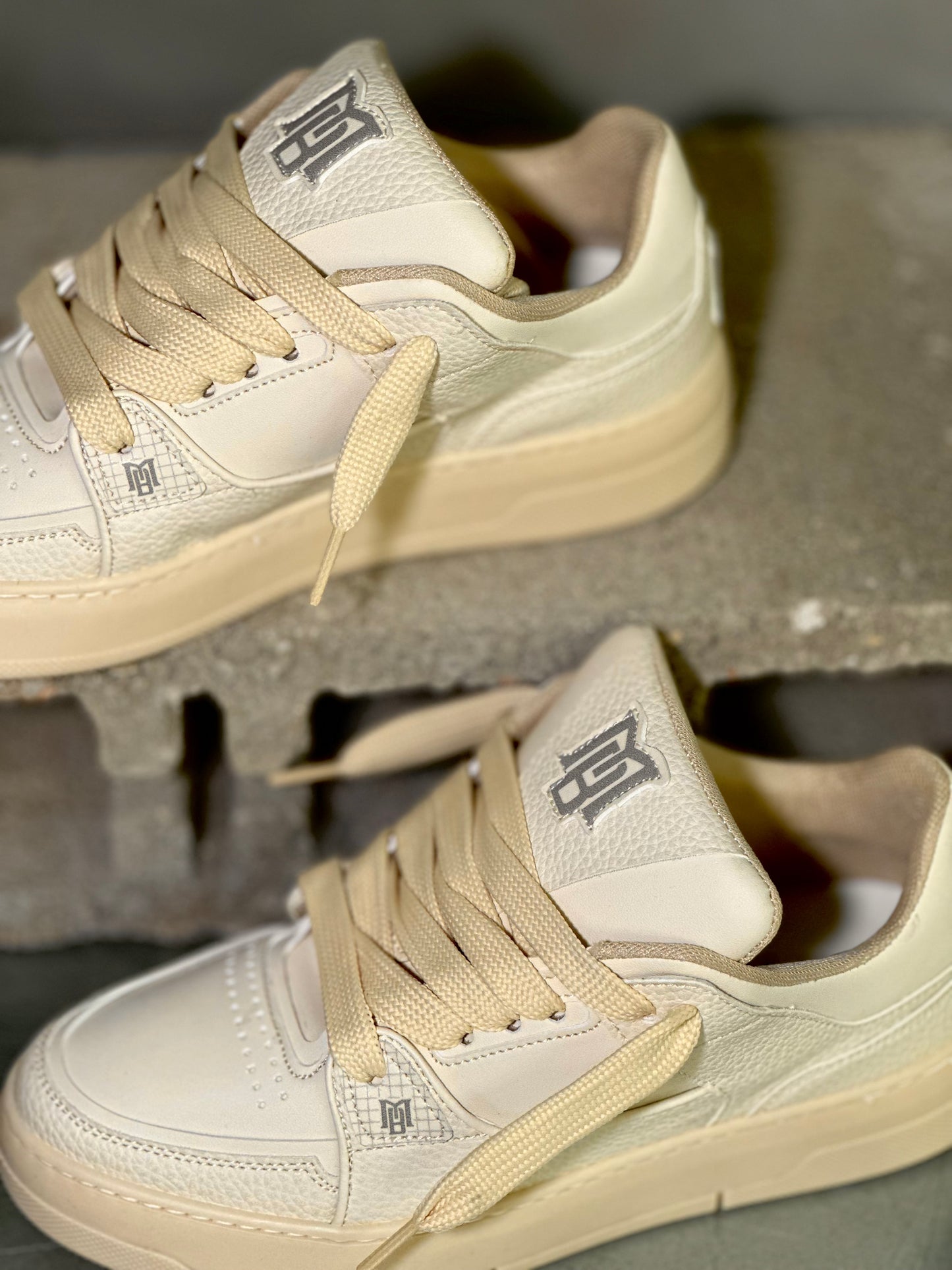 Sneakers Brian Mills Mod. LV