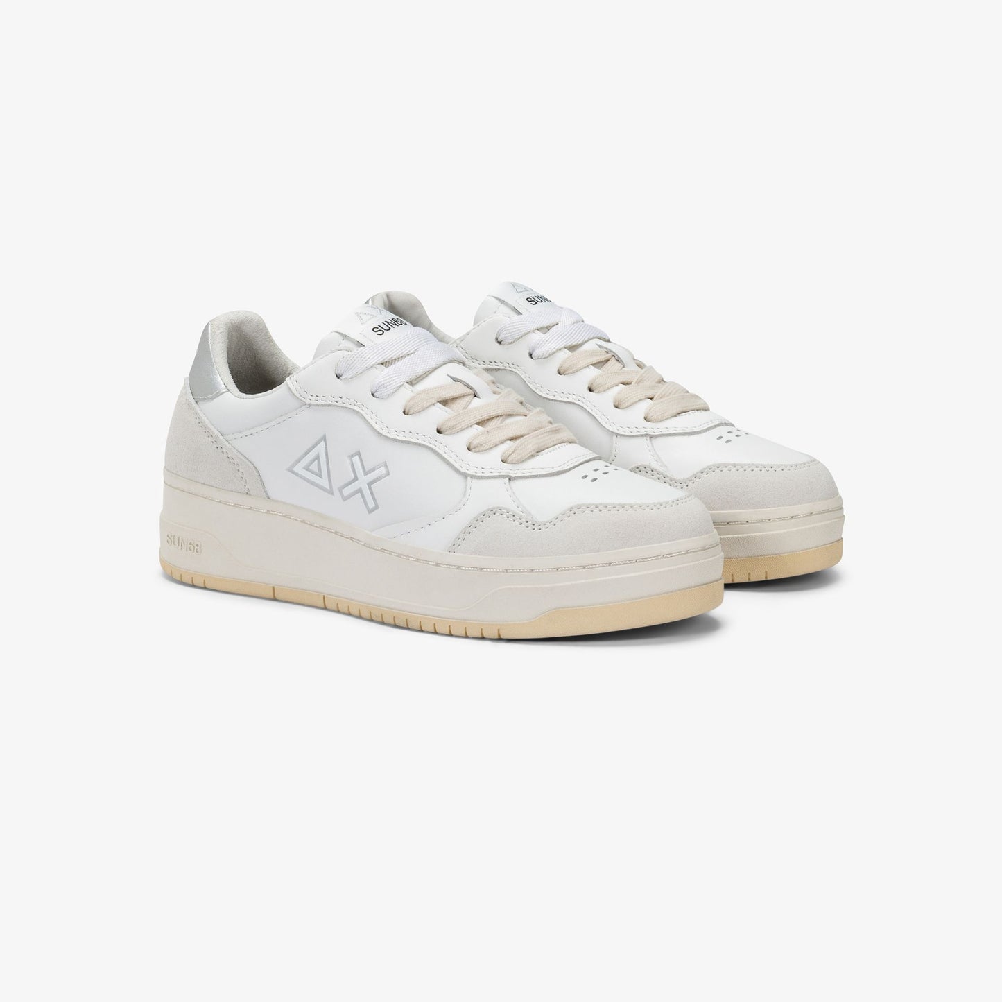 Sneaker Basket Love Lady in pelle argento