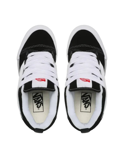 Sneakers Knu Skool