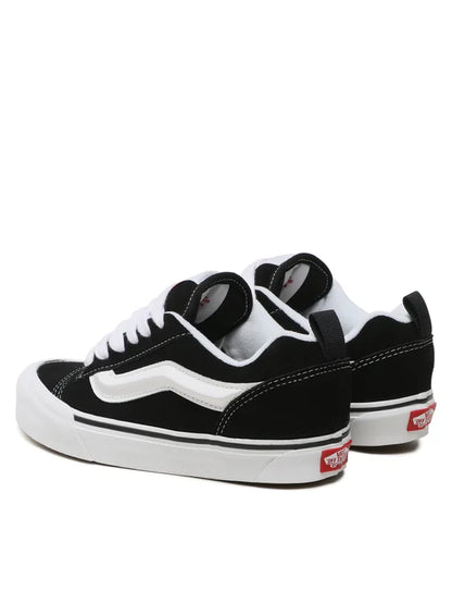 Sneakers Knu Skool