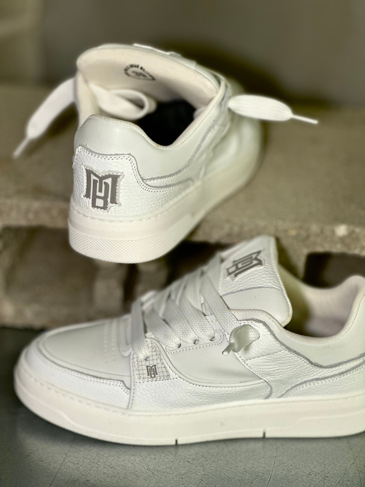 Sneakers Brian Mills Mod. LV