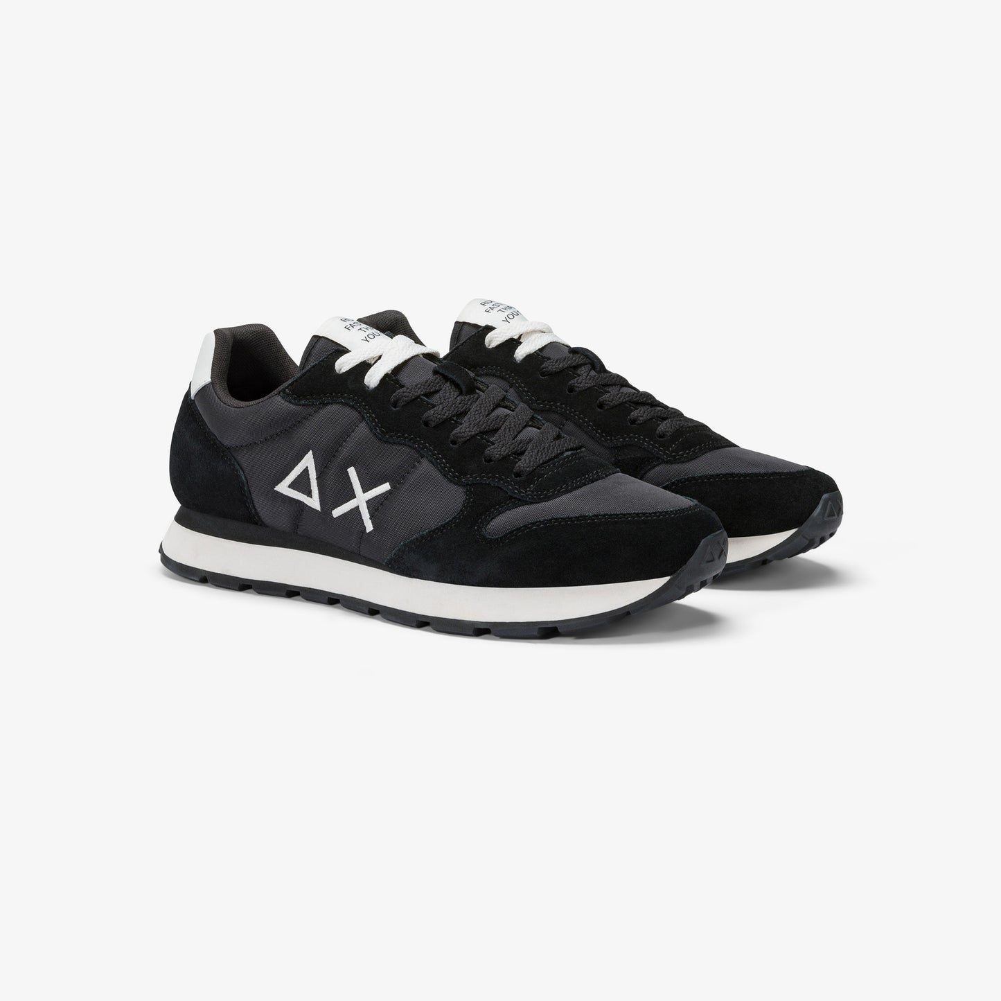 Sneaker Tom