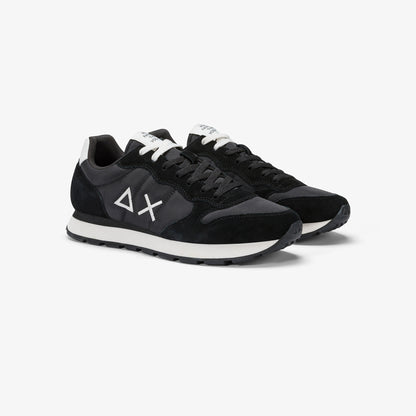 Sneaker Tom