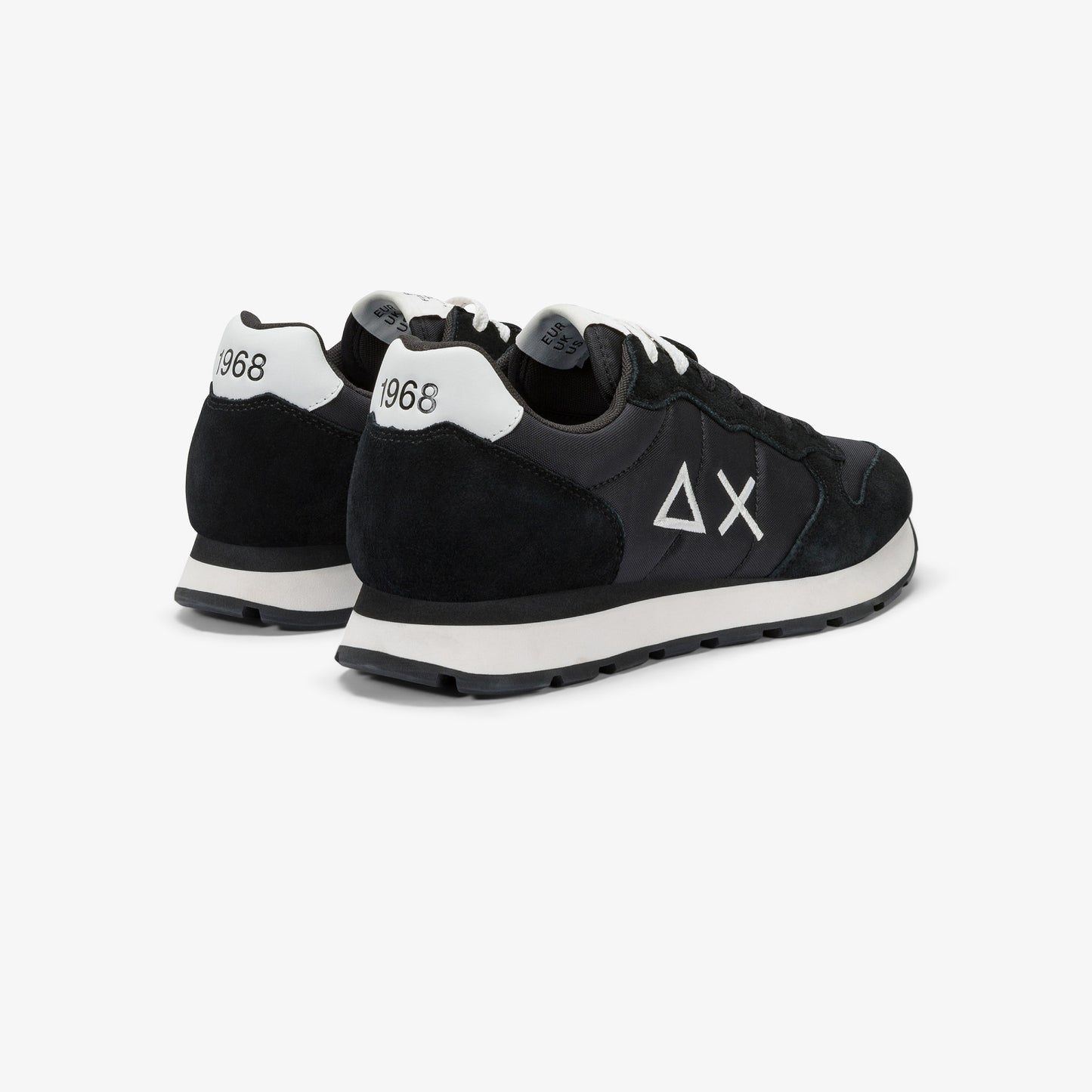 Sneaker Tom
