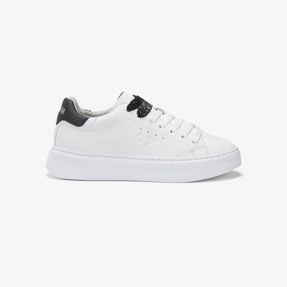 Sneaker Grace