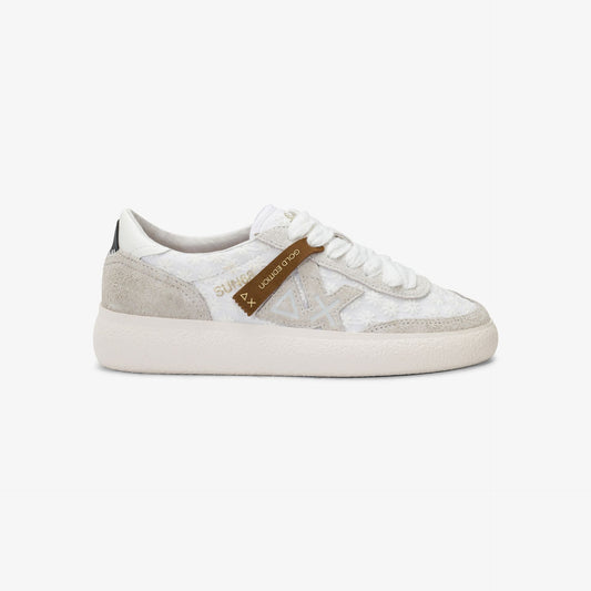 Sneaker Sally in suede bianco panna