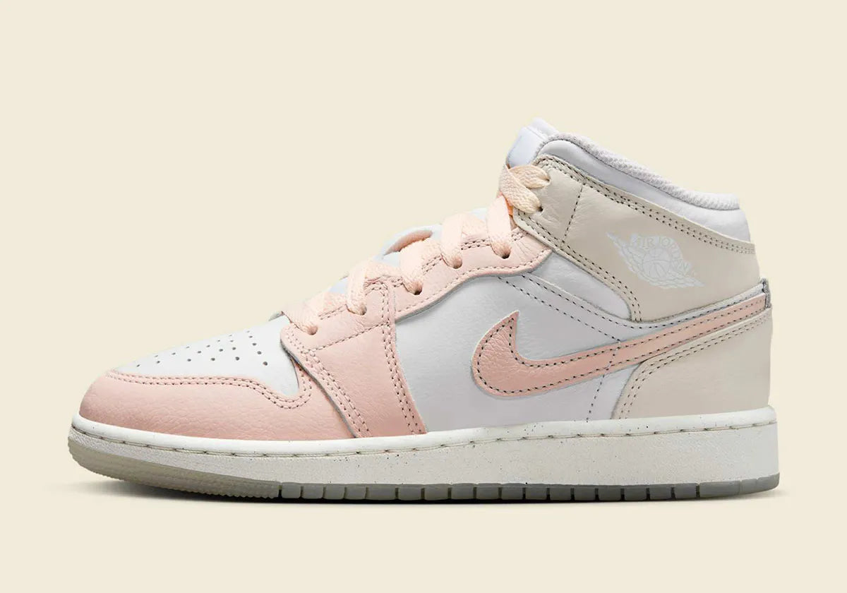 Air Jordan 1 Mid GS "Flamingo"